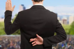 Otoriter ve totaliter algı siyasetinden demokratik oluş siyasetine