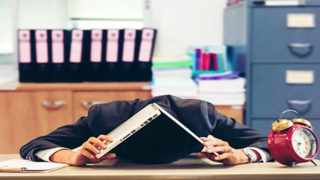 Düşük verimlilik ve kırılgan ekonomik büyüme