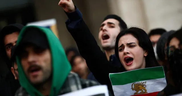 İran’daki katliama ses çıkarmak “İsrail ajanlığı”, “ABD uşaklığı” veya “Savaş çığırtkanlığı” mıdır?