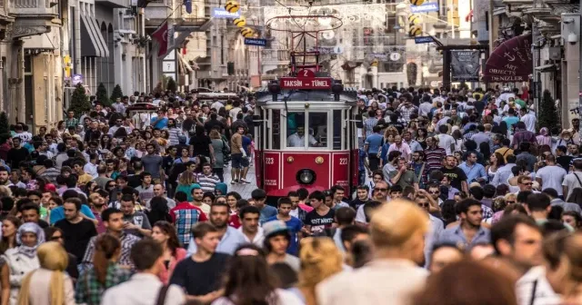 Bahçeli'nin 'merkez'i kimin merkezi?