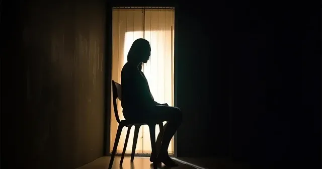 Kapının eşiğinde kalan hayat