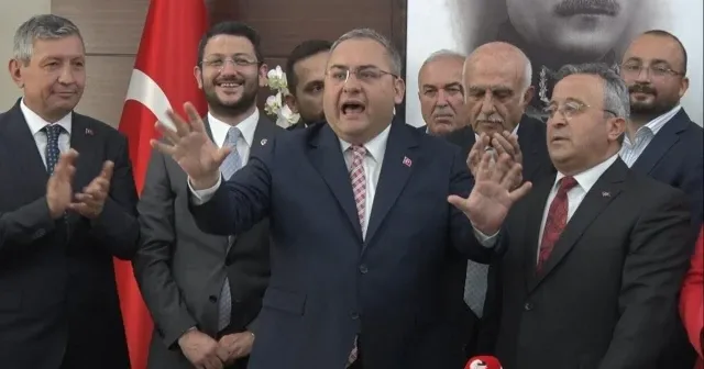 Mesut Özarslan’ın istifası