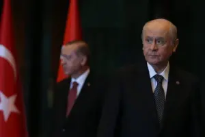 İktidardaki muhalefet