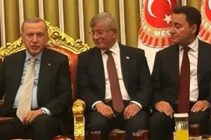 “Merkez Sağ”ın serencamı - II: AKP gölgesinde merkez sağ ve geleceği