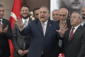 Mesut Özarslan’ın istifası