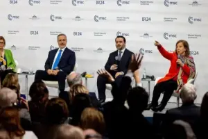 Münih Konferansı’nda ABD-AB gerilimi ve Türkiye’nin Kürt eşiği