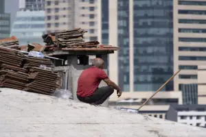 Sefaletin ziyafeti bitecek elbet