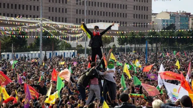 Newroz gözaltıları ve yeni sürecin zorunlu gerekleri
