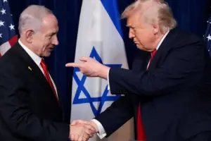 İsrail, Trump’ın İran’da bir çıkış yolu bulamamasını sağlıyor*